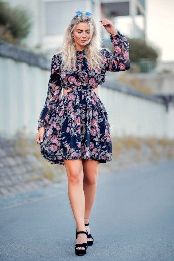 Pugstro Vintage Dress